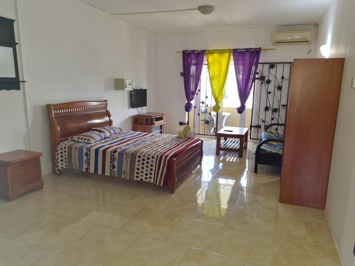 Oasis Tropical Aparthotel Pereybere Beach Bagian luar foto
